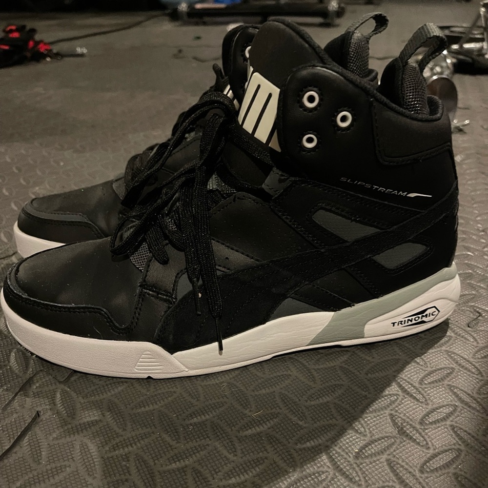 Men’s Puma Hightop shoes size 9
